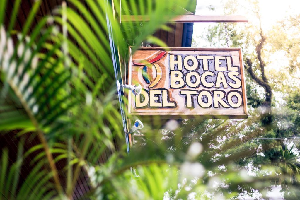 Hotel Bocas Town Exterior photo
