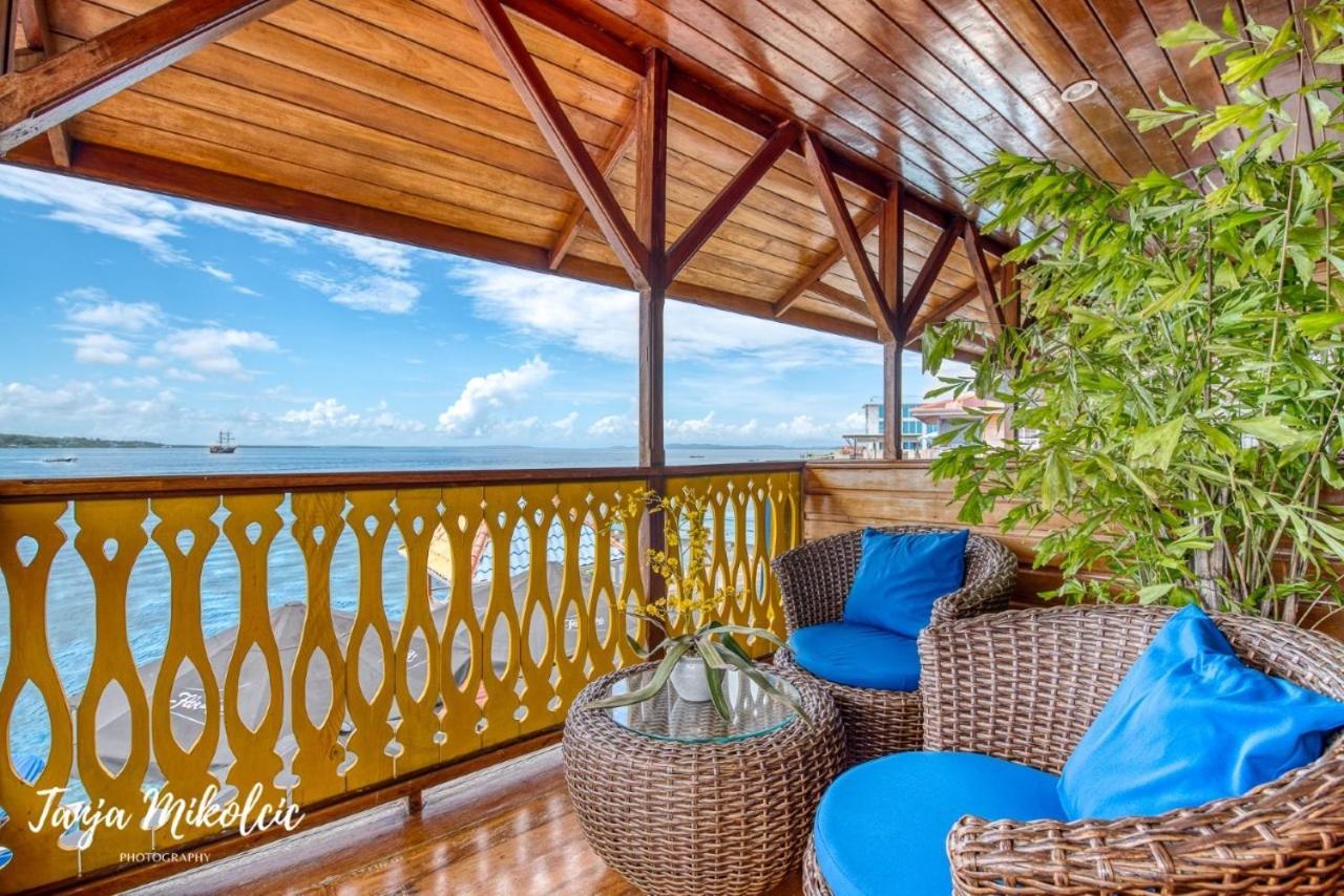 Hotel Bocas Town Exterior photo
